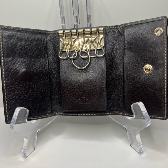Preowned Gucci Chocolate Brown Key Holder - Picture 5 of 7